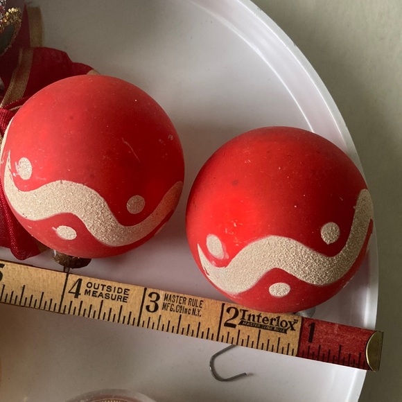 Vintage Christmas ornaments bundle of 8 bulbs - Picture 5 of 13